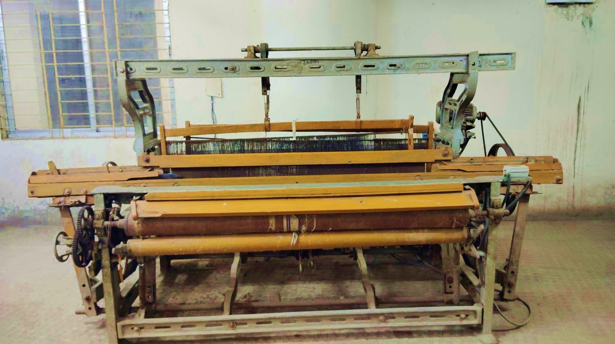 Power Loom - weaving machine with wooden and metal components