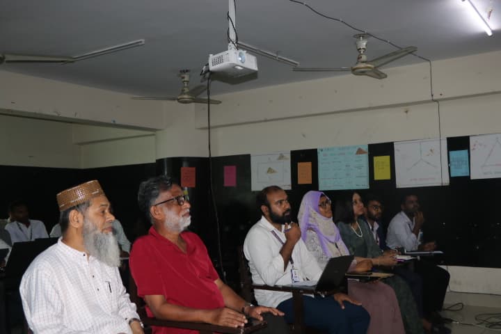 https://backend.eub.edu.bd/uploads/2026/public/news-entry/nrEC5jSCutQFU4bkmG7AR.JPG